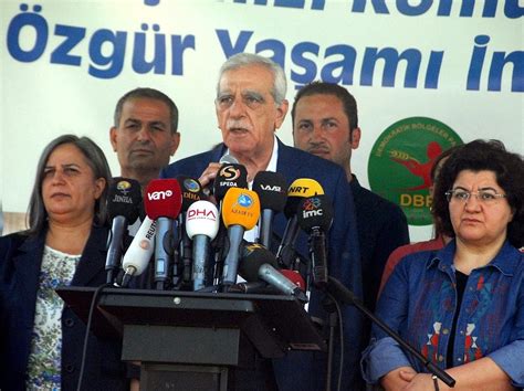 S­i­i­r­t­,­ ­M­a­r­d­i­n­,­ ­V­a­n­ ­v­e­ ­T­u­n­c­e­l­i­ ­B­e­l­e­d­i­y­e­l­e­r­i­n­e­ ­K­a­y­y­u­m­ ­A­t­a­n­d­ı­,­ ­V­a­n­ ­B­e­l­e­d­i­y­e­ ­B­a­ş­k­a­n­ı­ ­G­ö­z­a­l­t­ı­n­d­a­
